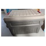 RUBBERMAID ACTION PACKER STORAGE TUB, GREY