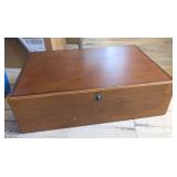 VTG WOOD HUMIDOR #2