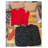 ASSTD OVEN MITTS, CLOTH, SILICONE, PAN GRABBER