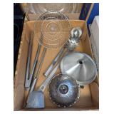 ASSTD KITCHEN ACCESSORIES, TONGS, STRAINER, FUNNEL