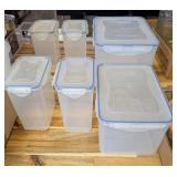LOCK & LOCK 14 PC PLASTIC CONTAINERS W/LIDS