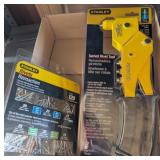 STANLEY SWIVEL RIVIT TOOL & RIVITS-NIP