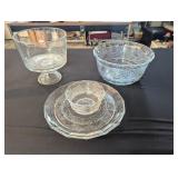 4 PC ANCHOR HOCKING AVALON COLLECTION DISHES