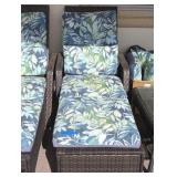 PATIO JOY LOUNGER #1 W/CUSHION, BLUE/GREEN LEAVES