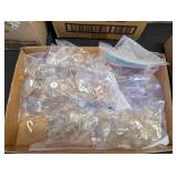 ASSTD SUCTION CUPS W/HOOKS