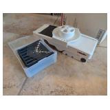 MUELLER HAND FOOD SLICER W/ATTACHMENTS