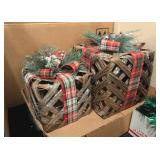 2PC CHRISTMAS PACKAGE DECOR W/BELLS