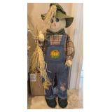 STANDING SCARECROW FALL DECOR
