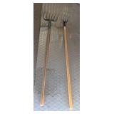 2PC WOOD HANDLE CUL-P-ACE, PITCH FORK