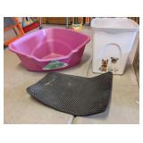 CORNER CAT LITTER BOX, LITTER CATCH MAT & FOOD