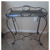 METAL PLANT STAND