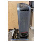 LASKO OSCILLATING HEATER W/REMOTE