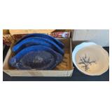 4PC BLUE BAKING DISHES & BLUE/WHITE PORCELAIN BOWL