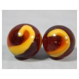 Akro Rootbeer Eggyolk Corkscrew Marble 0.6'