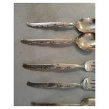 Heirloom Sterling flower lane 8.1 oz + 4 handles.