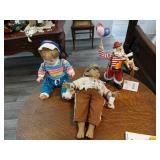 3 pieces Santa Claus 2 dolls.