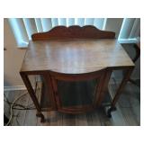 Antique lighted bow front curio 27.5 x 27.5 tall