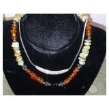 Two necklaces costumer jewelry