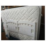 Queen size restonic bed mattress box spring