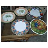 5 decorator plates.