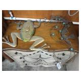 2 metal pcs frog and seahorse biggest 25'