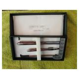 Pierre Cardin pen set, inbox.