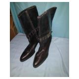 Women's Harley Davison boots size 8.