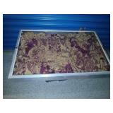 Metal counter top showcase 34' by 24'
