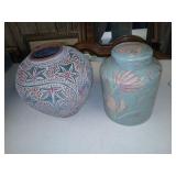 2 pieces vase and a ginger jar, with lid 10.5