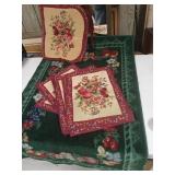Christmas rug, pillow and 8 placemats.
