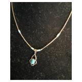Sterling & turquoise elegant 16' necklace 2.85 g