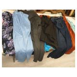 Womens cloths 22 24 pants 4x shirts