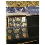 1997 US mint set in package.