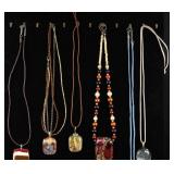 ASSORTED COSTUME JEWELRY NECKLACE 3