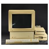 1987 APPLE IIGS WOZ EDITION PERSONAL COMPUTER