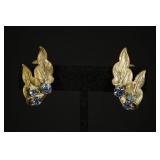 VINTAGE GOLD TONE & SAPHIRE BLUE RHINESTONE CLIPS