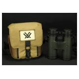 TRIUMPH HD 10 X 42 BINOCULARS