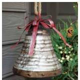 13x10in Grande Holiday Bell