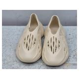 Size 7.5 Men's Not Authentic Yeezys