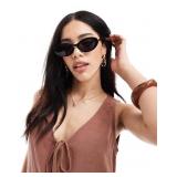 Sunglasses w/Black Tint Lenses (One Size)
