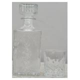 9in Decanter and 6pc Whiskey Glasses 3.5in