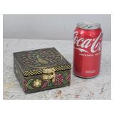 Peacock Box 4.5x4.5x3.75in
