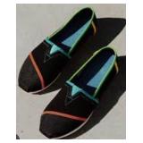 Size 5 Tom's Zappos Shoes