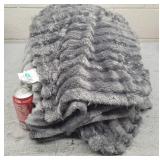 Oversized Queen Fleece Blanket, 90x100in