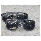 2pc Unisex Wayfarer Bamboo Temple Sunglasses Pugs