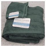 Hand Towel and Bath Towel Ashley Cooper
