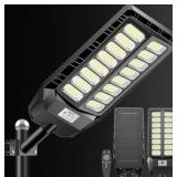 Hykoont Solar Street Light 20x9x3in