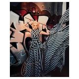Singer Gwen Stefani signed photo Singer Gwen Stefani signed photo