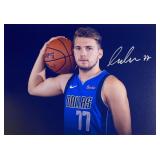 Dallas Mavericks Luka DonÄiÄ facsimile signed...