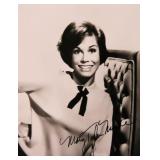 Mary Tyler Moore signed portrait photo